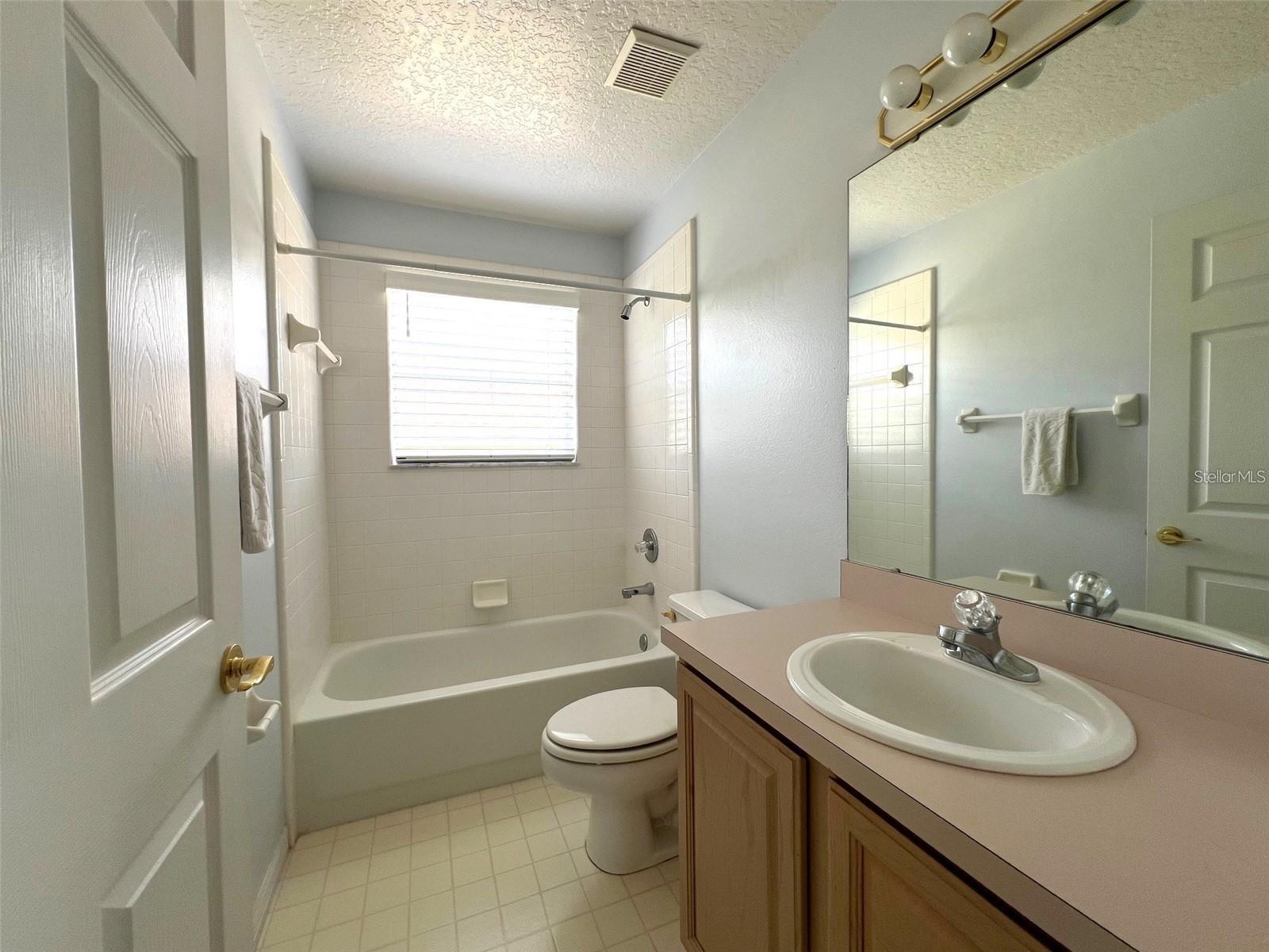 1831 Abbots Hill Dr Property Photo 26