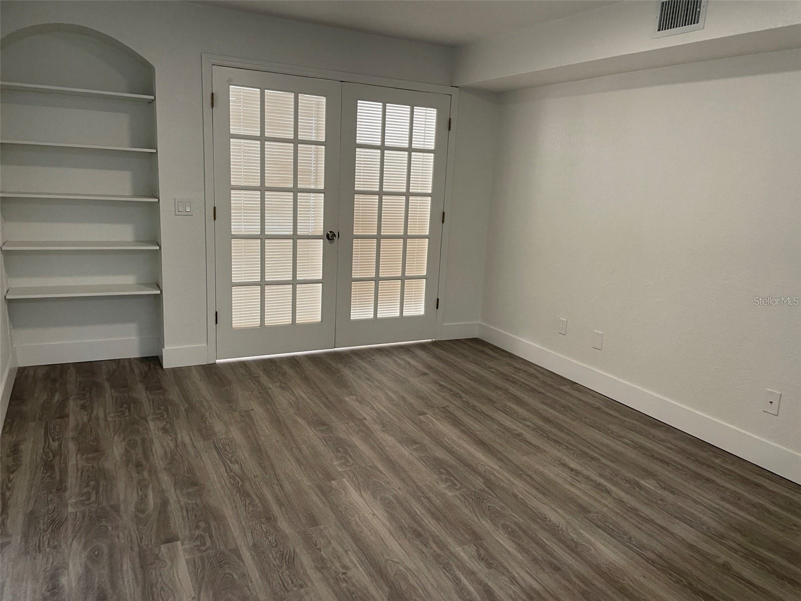 822 Camargo Way #211 Property Photo 4