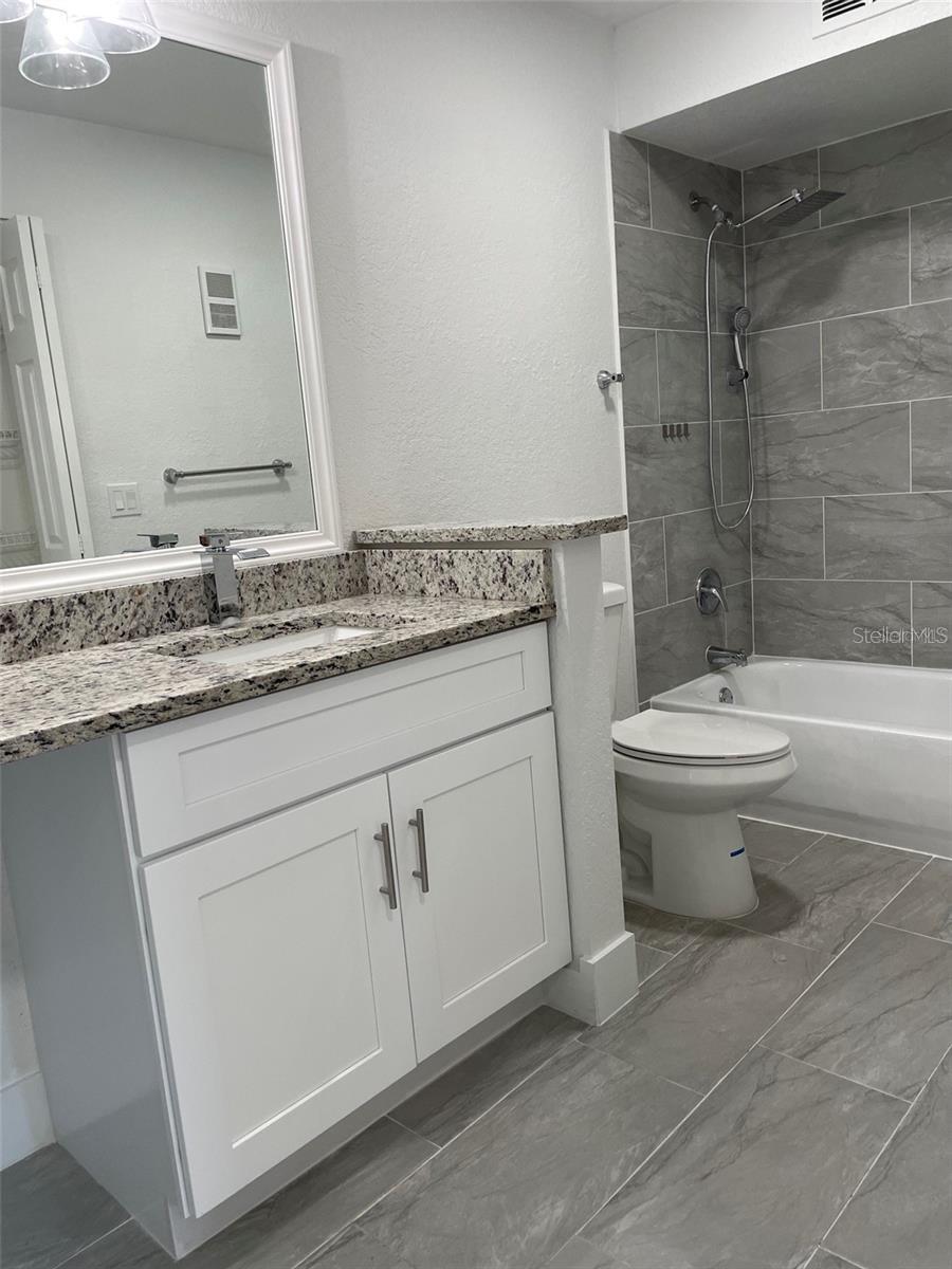 822 Camargo Way #211 Property Photo 17