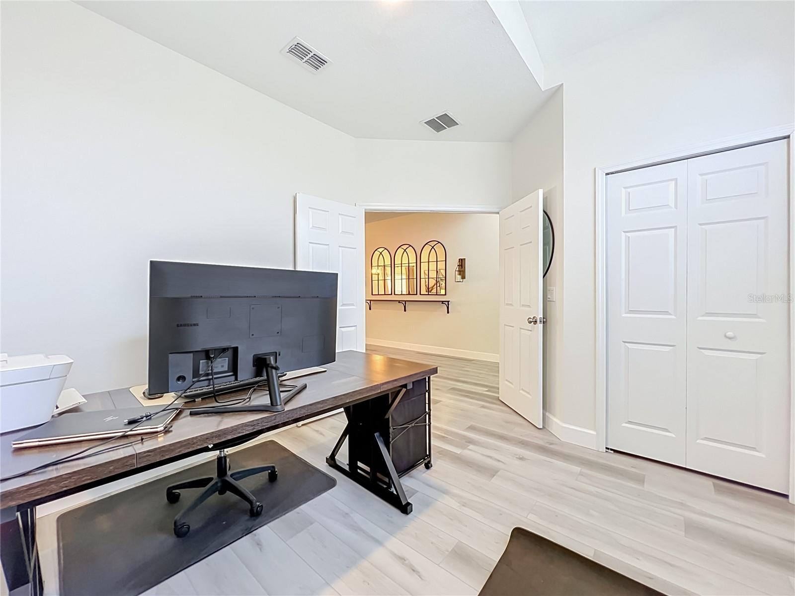 2271 Crystal Falls Way Property Photo 6