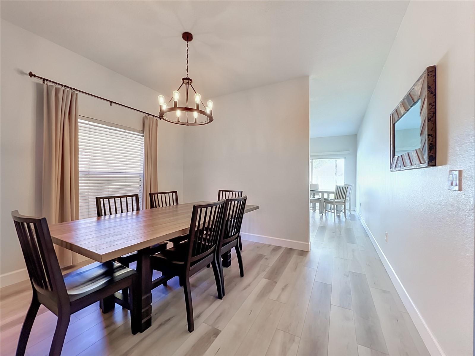 2271 Crystal Falls Way Property Photo 9