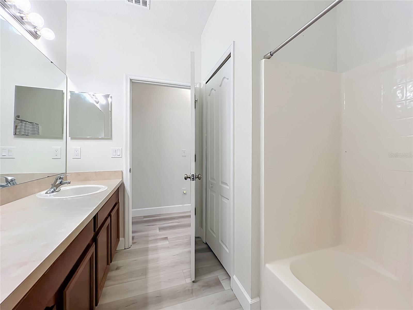 2271 Crystal Falls Way Property Photo 23