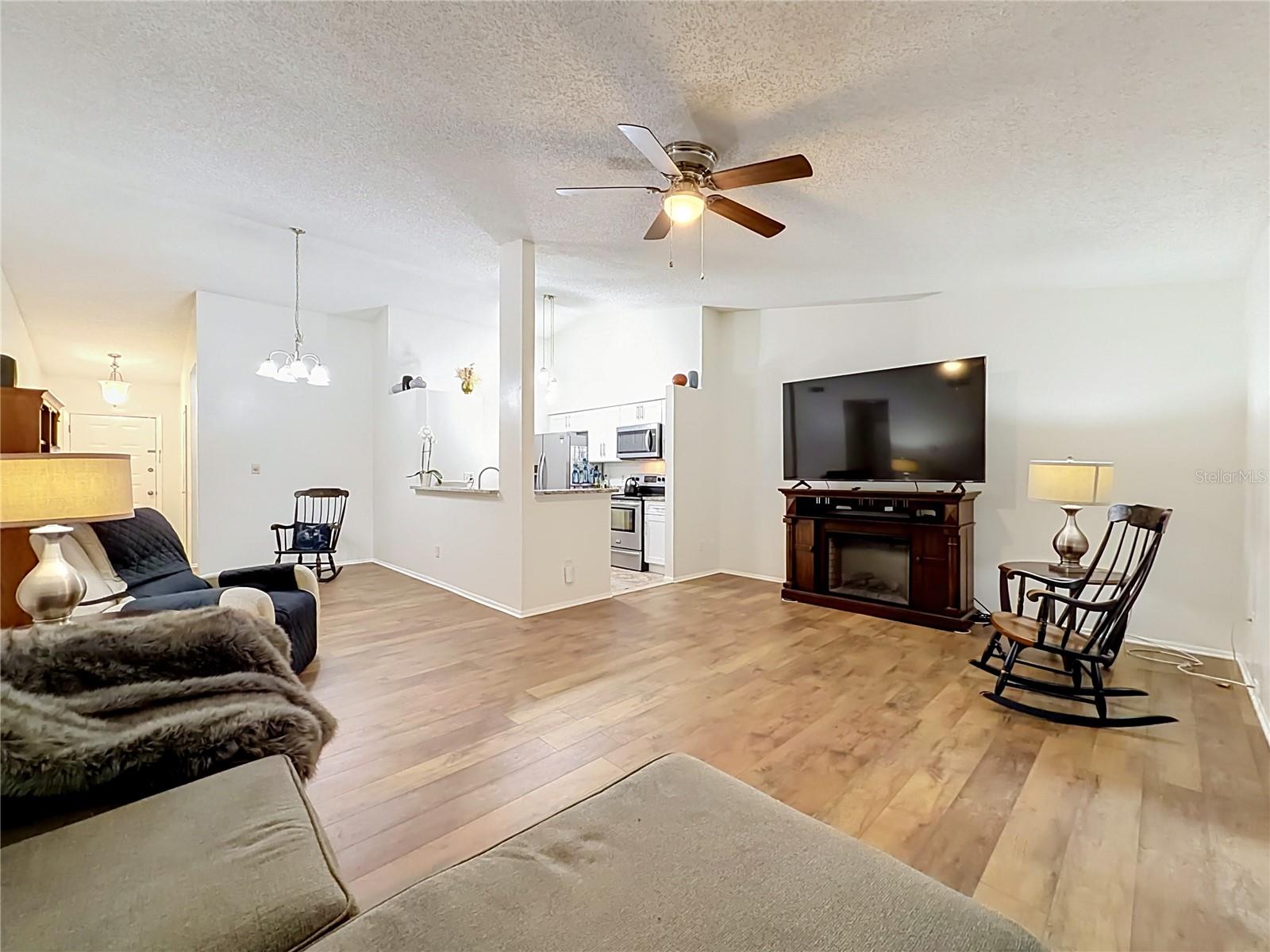 107 Long Leaf Pine Cir Property Photo 9