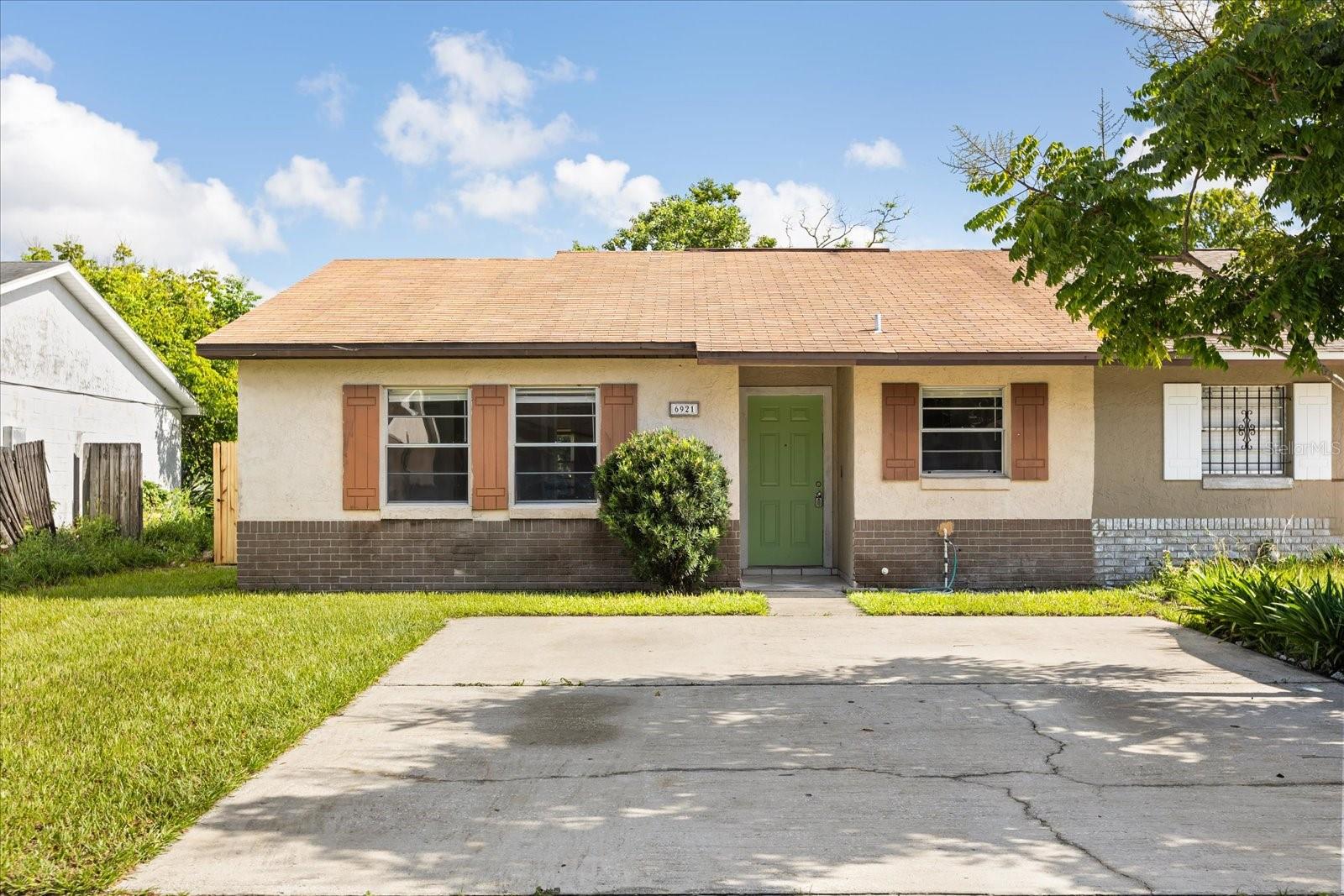 6921 LONGMEADE LN Property Photo 1