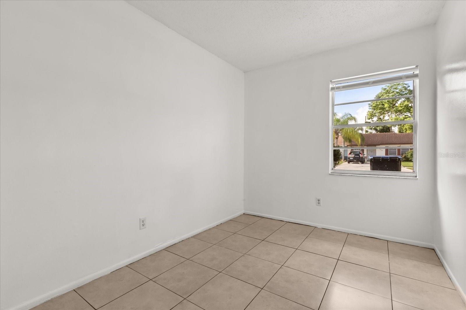 6921 Longmeade Ln Property Photo 10