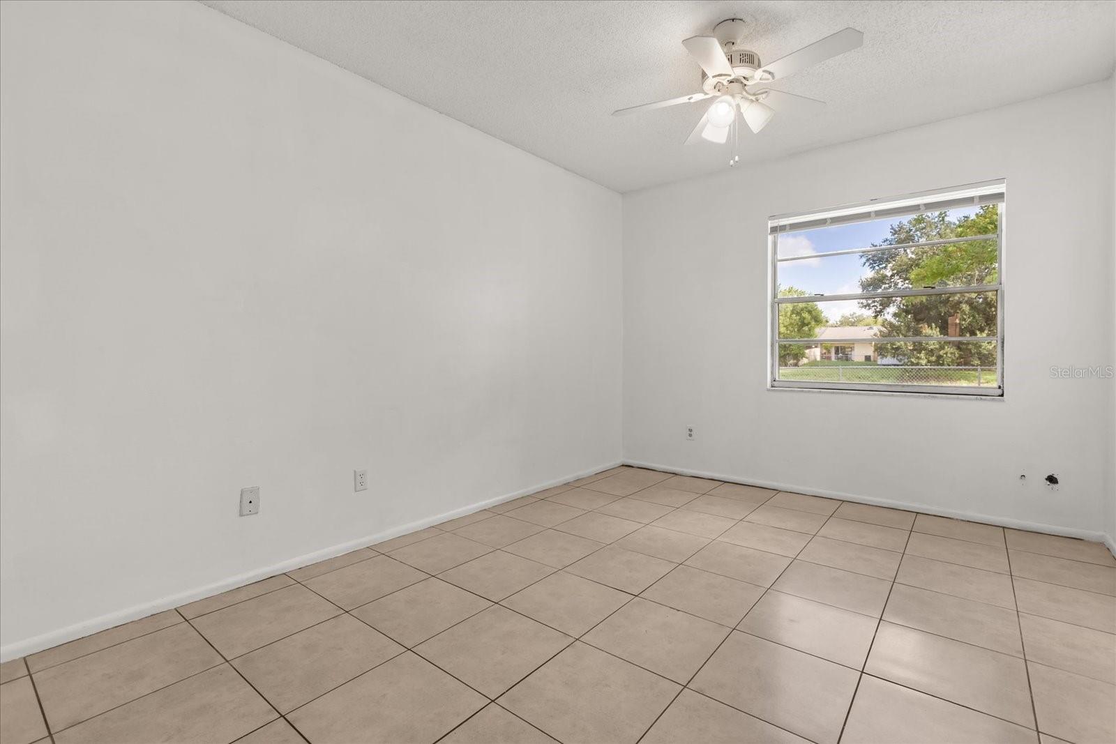 6921 Longmeade Ln Property Photo 12