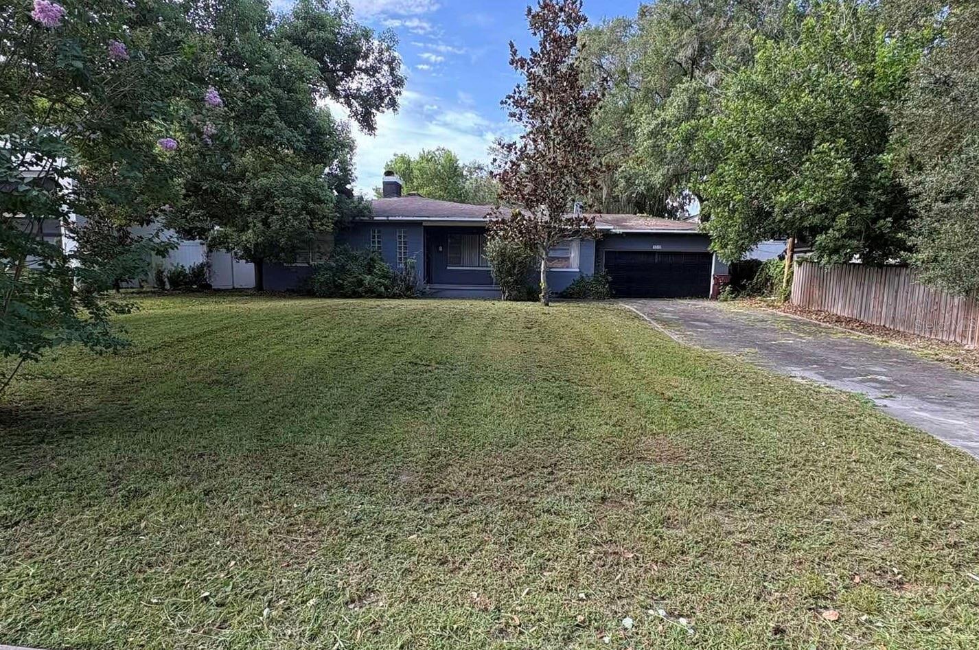 1212 Delaney Park Dr Property Photo 1