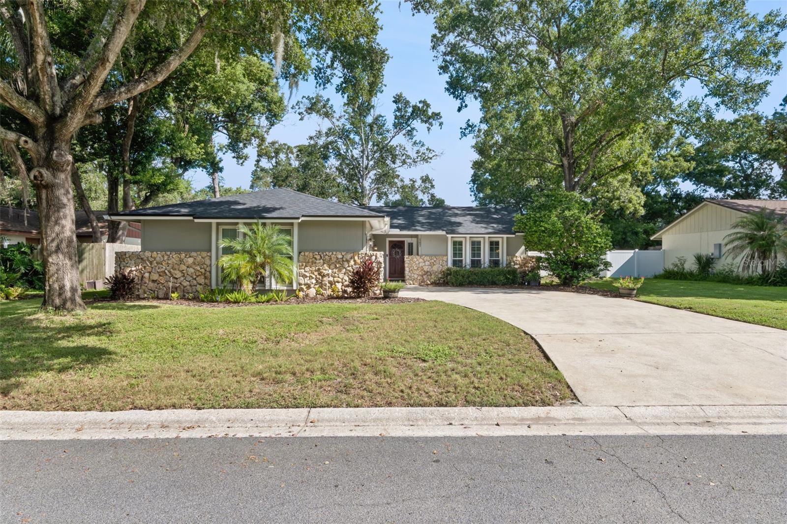167 Holderness Dr Property Photo 2