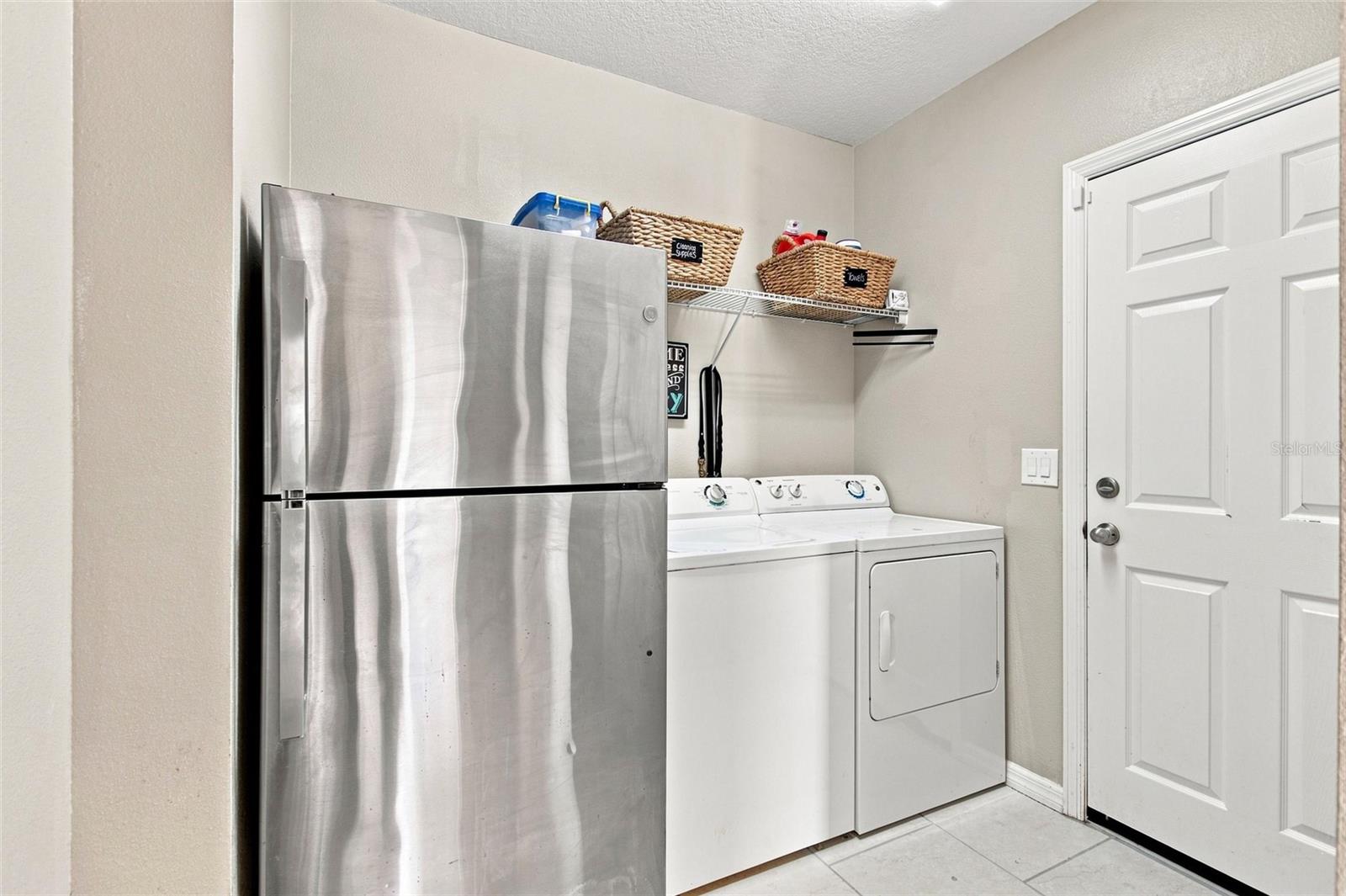 10254 Lenox St Property Photo 10