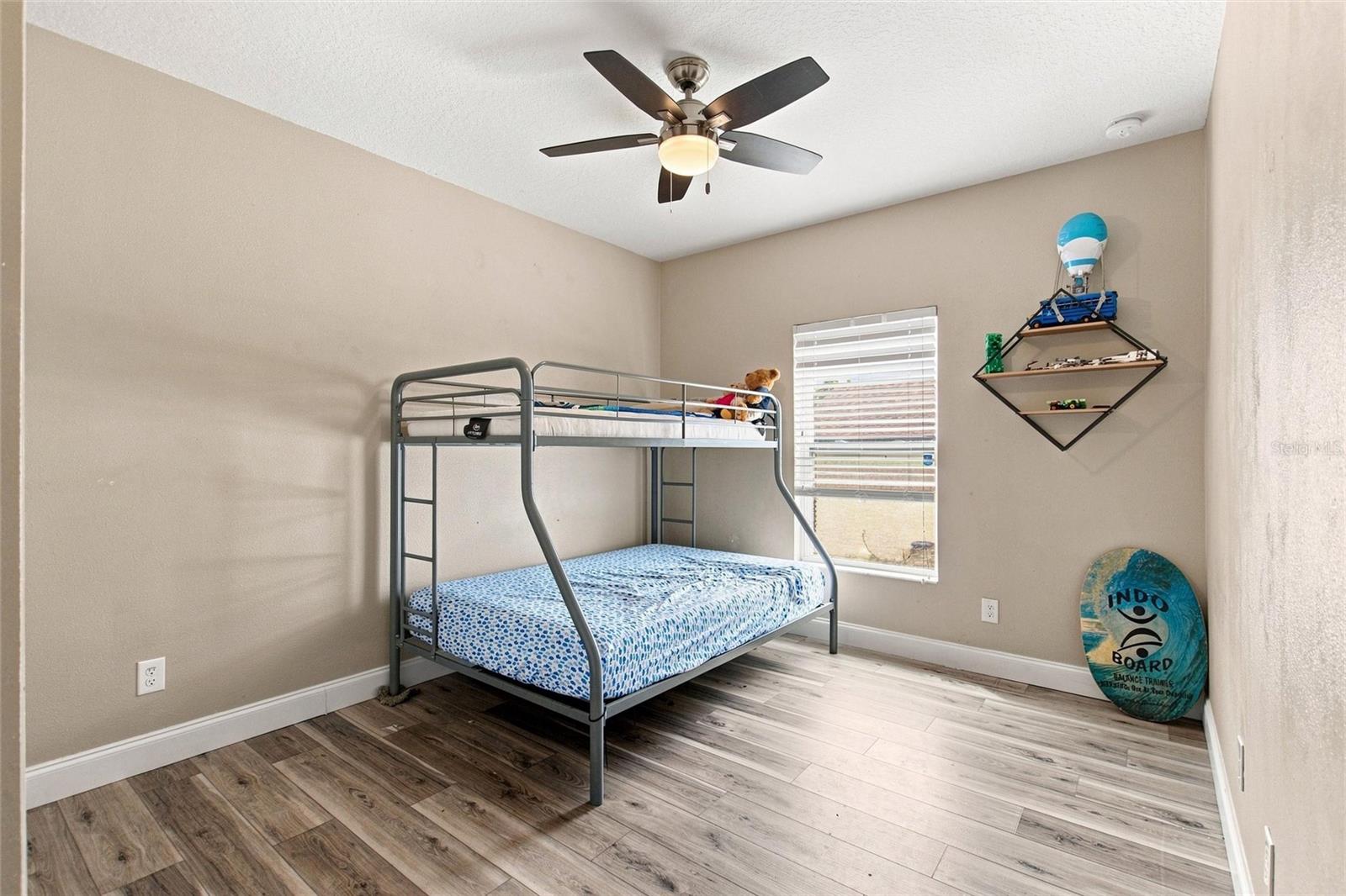 10254 Lenox St Property Photo 11