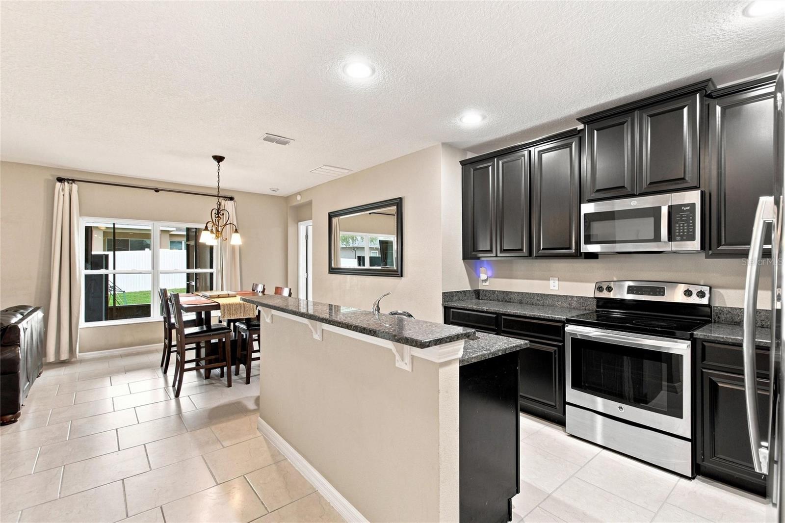 10254 Lenox St Property Photo 16