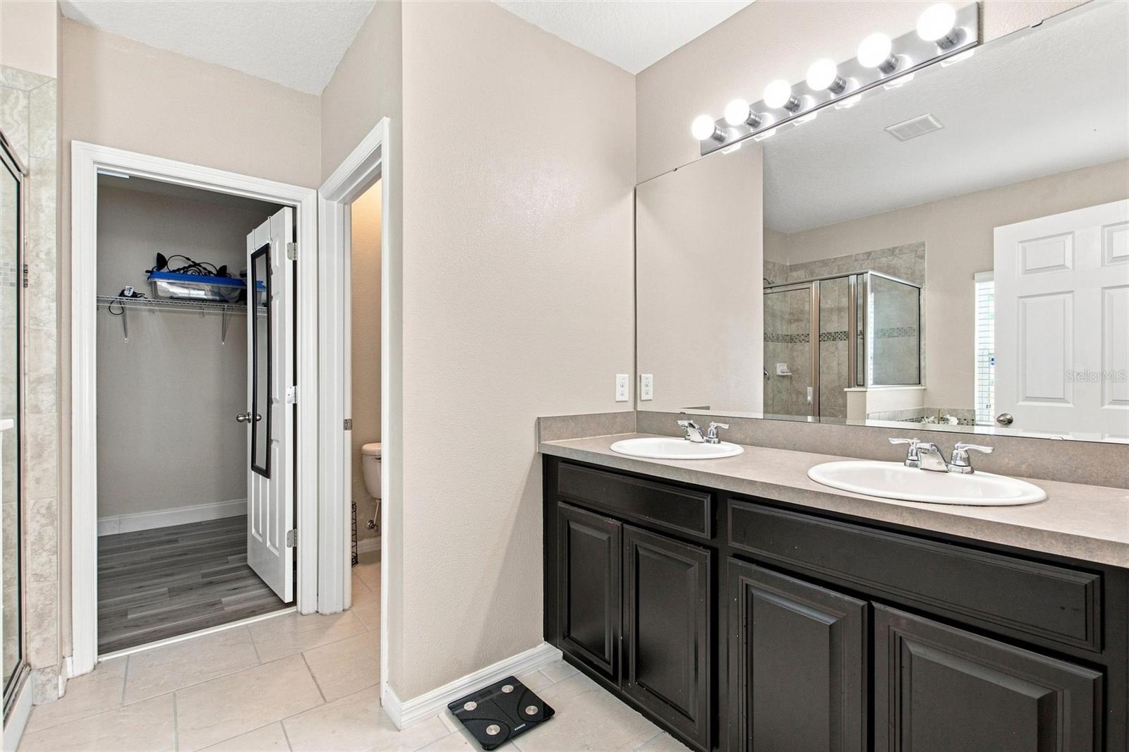 10254 Lenox St Property Photo 29