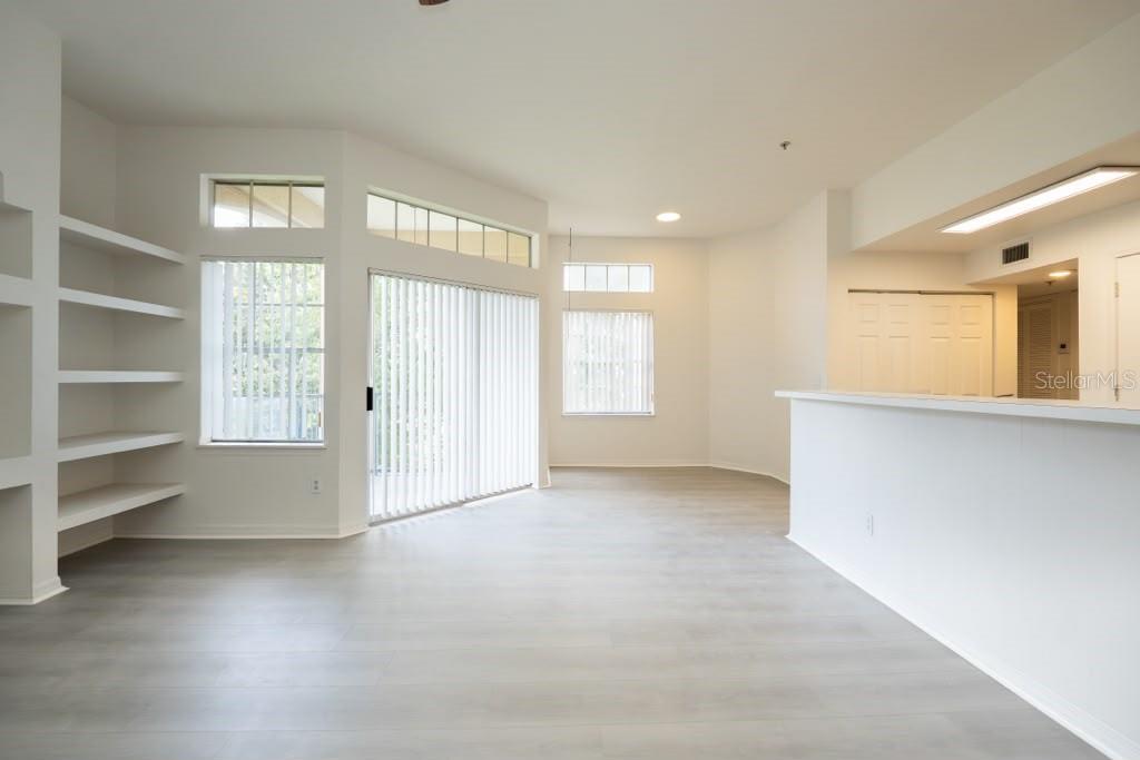 7230 Westpointe Blvd #1233 Property Photo 7
