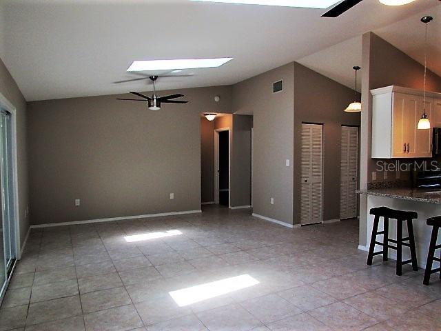2105 David Ct Property Photo 3