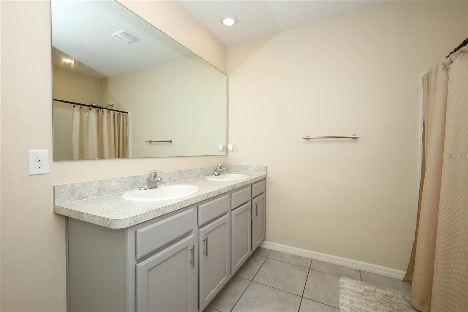 2657 Grand Central Ave Property Photo 18