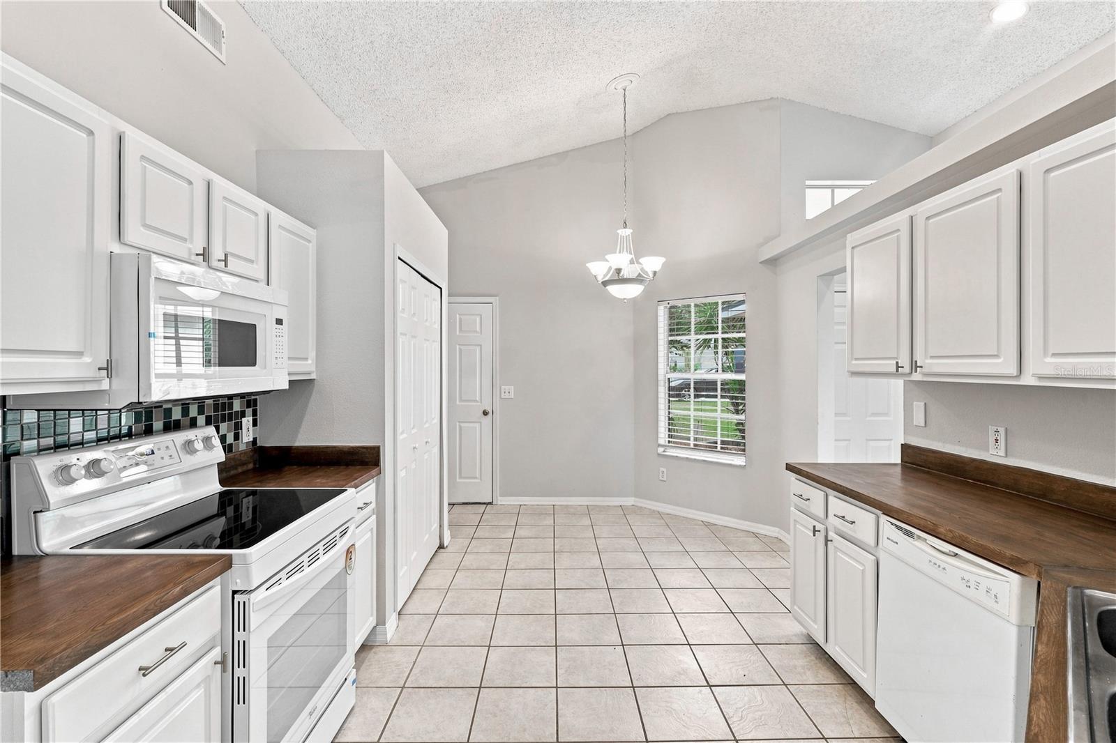 2117 Fish Eagle St Property Photo 10