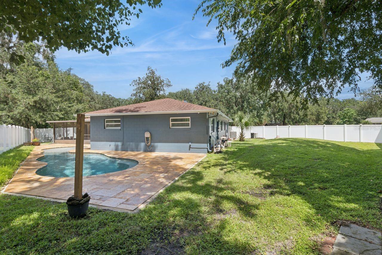 402 Valencia Cir Property Photo 50
