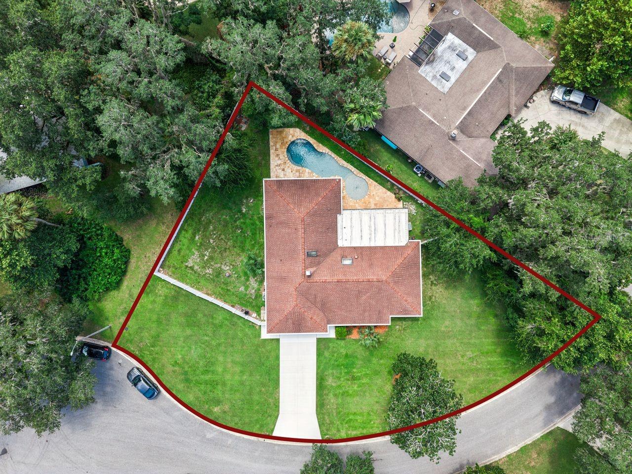 402 Valencia Cir Property Photo 54