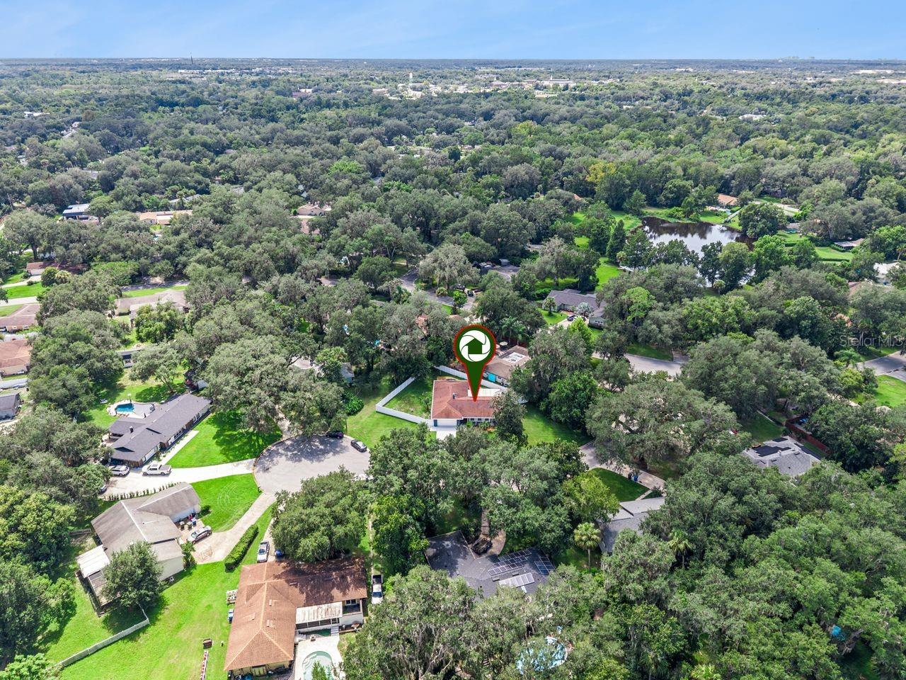 402 Valencia Cir Property Photo 65