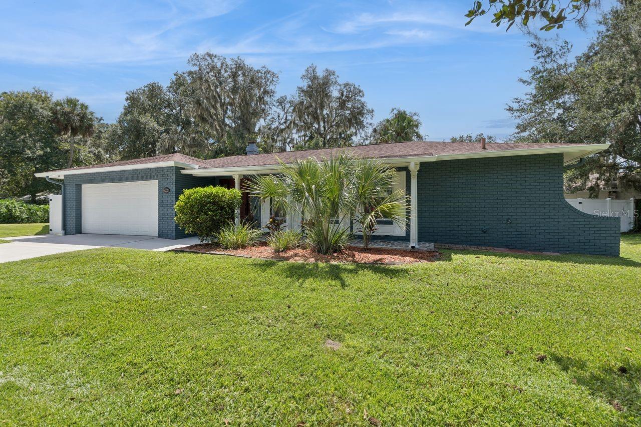 402 Valencia Cir Property Photo 67