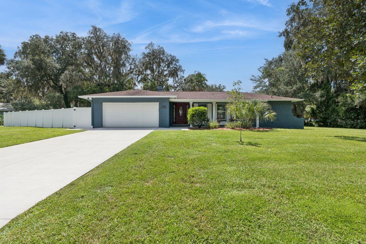 402 Valencia Cir Property Photo 68