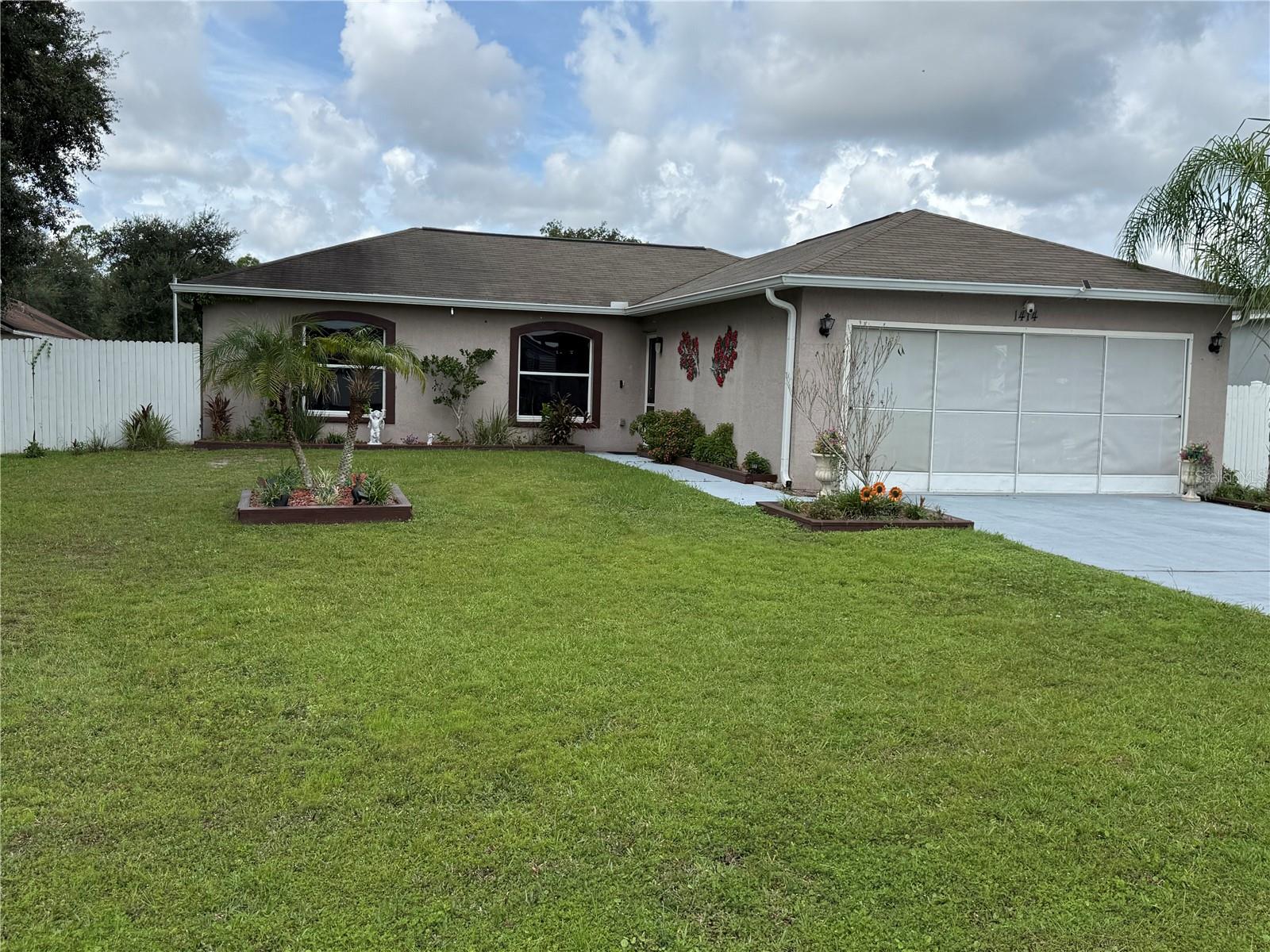 1414 SWAN CT Property Photo 1