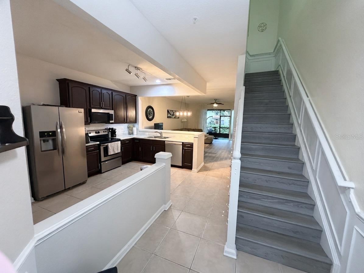 6360 Ranelagh Dr #102 Property Photo 3