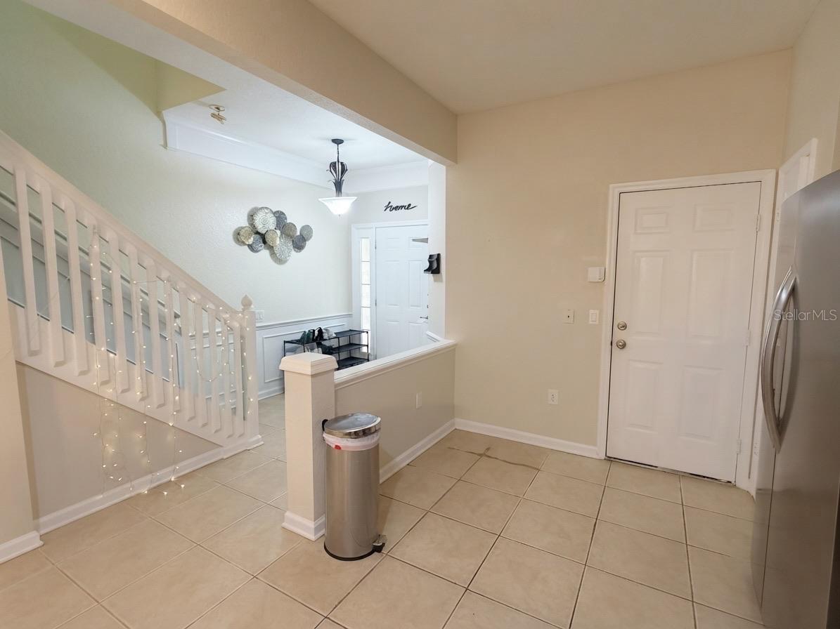 6360 Ranelagh Dr #102 Property Photo 4