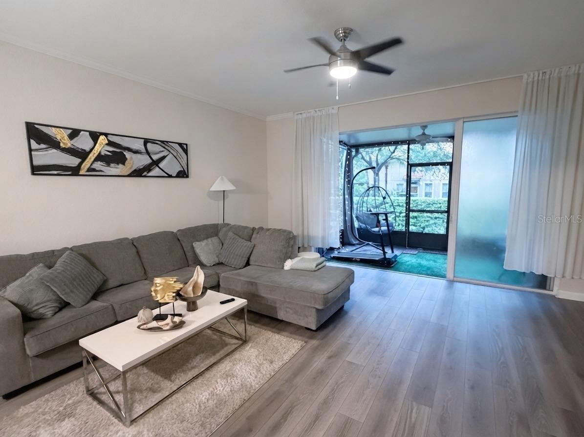 6360 Ranelagh Dr #102 Property Photo 7