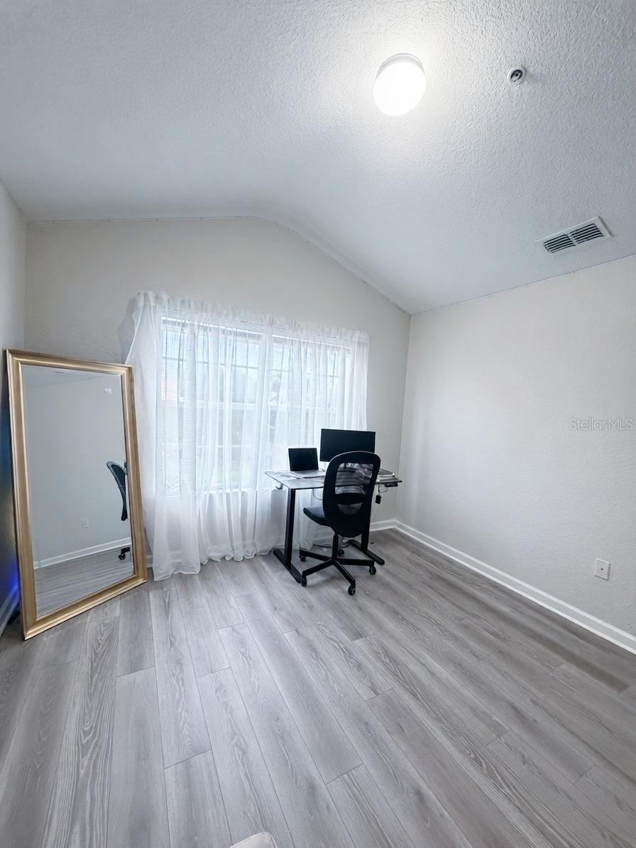 6360 Ranelagh Dr #102 Property Photo 12