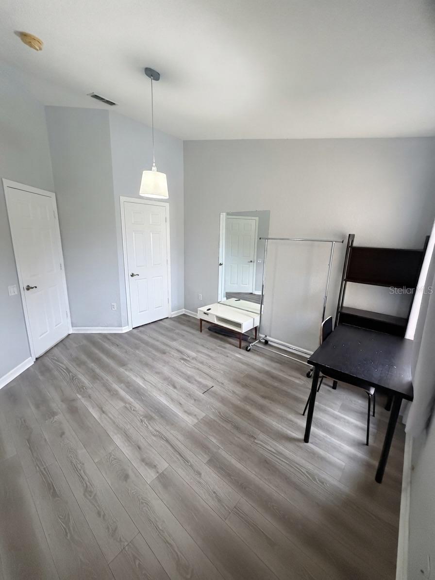 6360 Ranelagh Dr #102 Property Photo 13