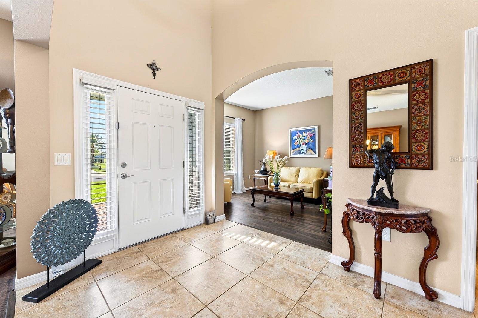 3135 Amalfi Dr Property Photo 17