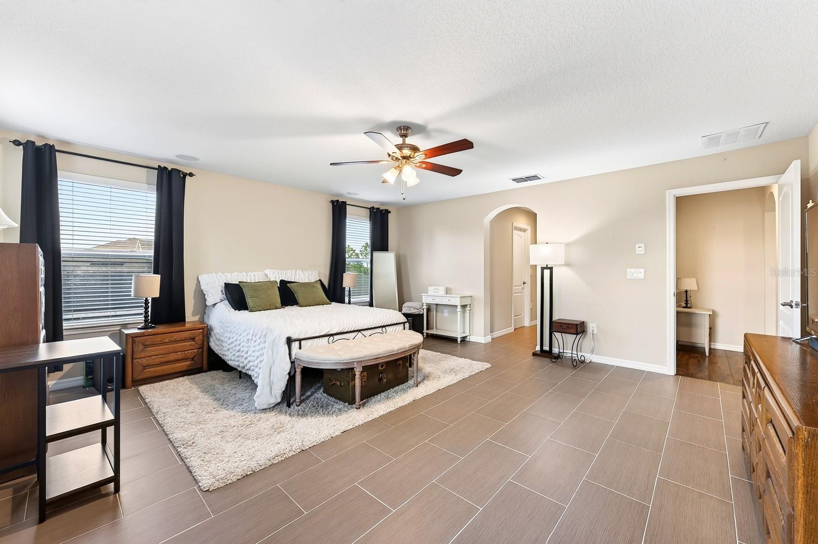 3135 Amalfi Dr Property Photo 20