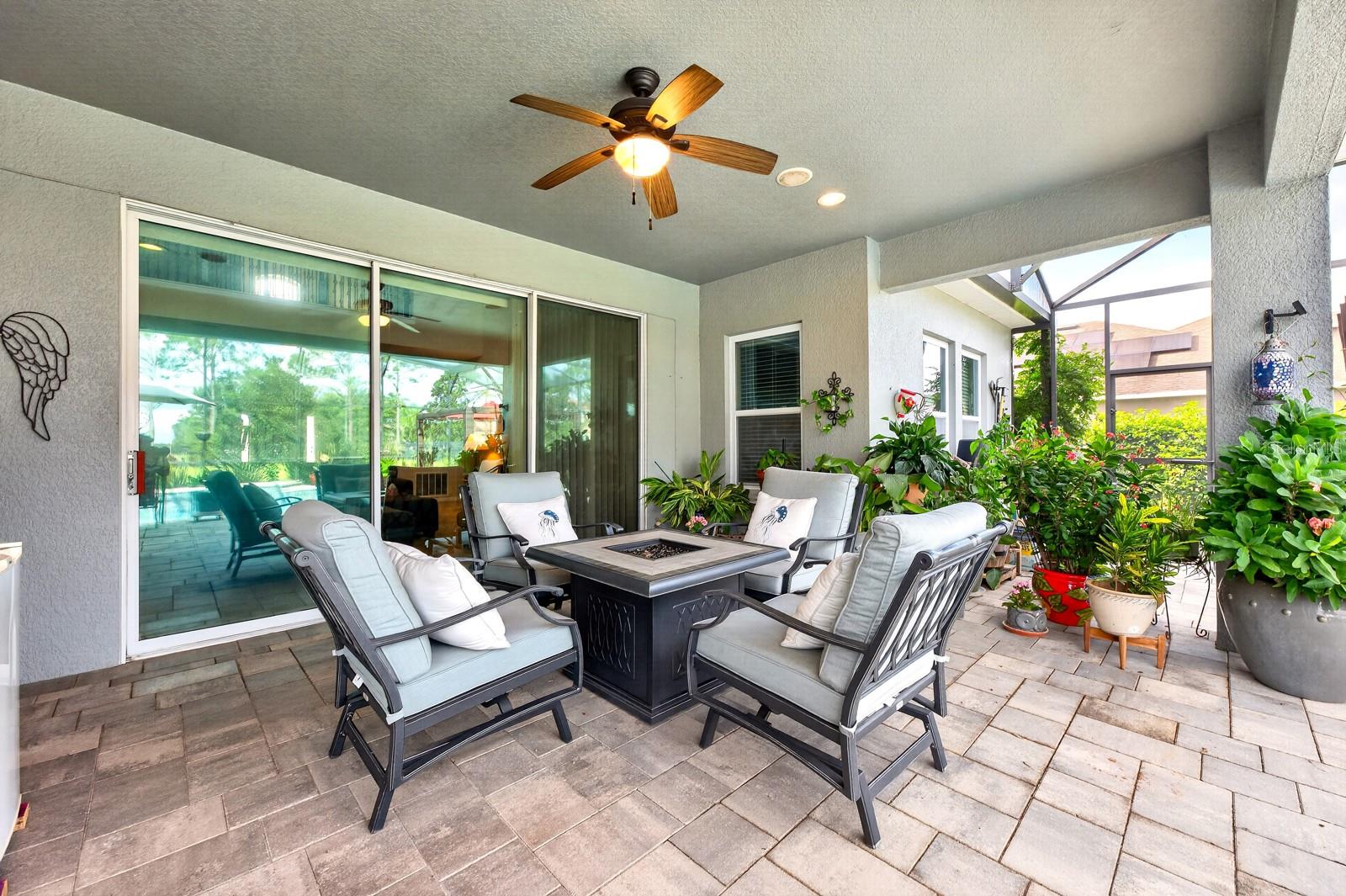 3135 Amalfi Dr Property Photo 41