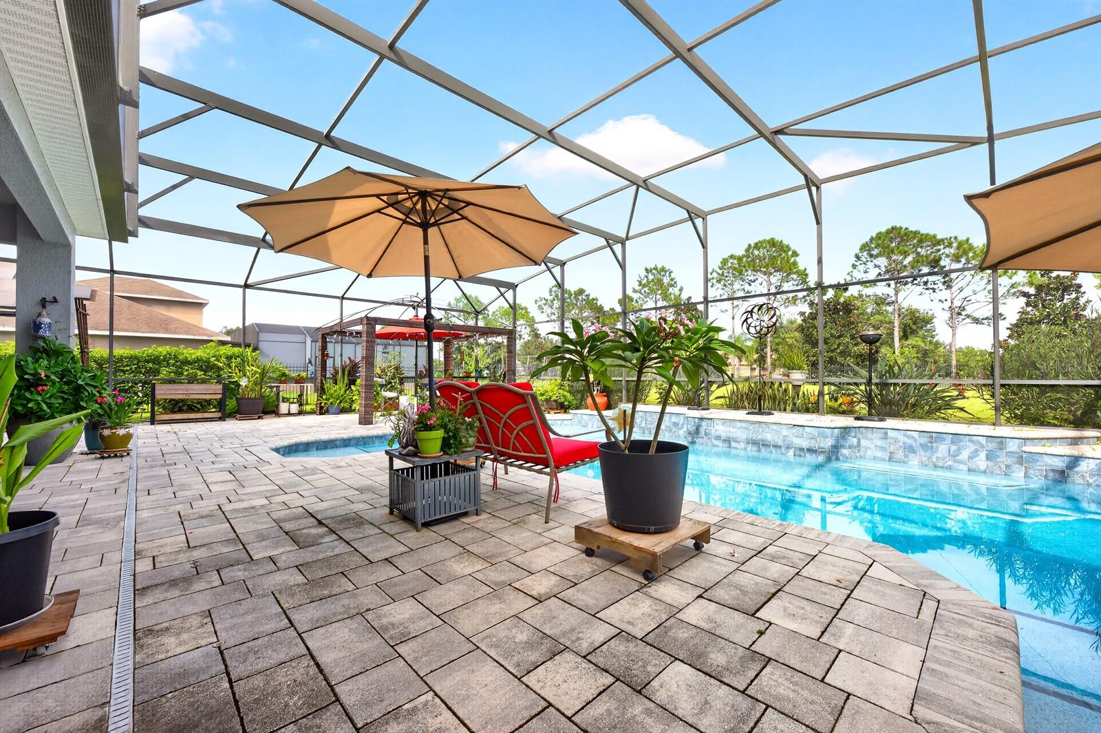 3135 Amalfi Dr Property Photo 43