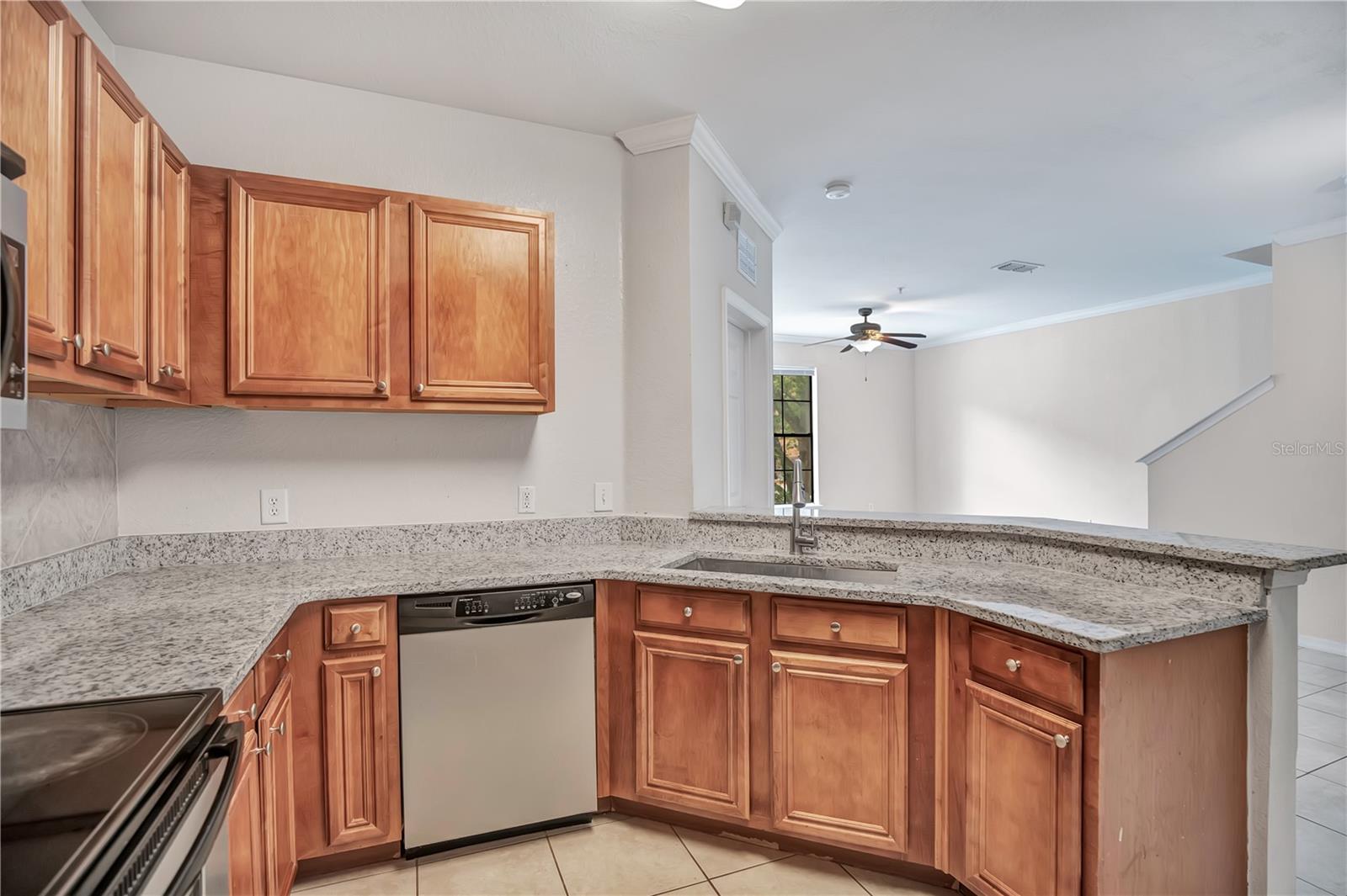 6119 Metrowest Blvd #103 Property Photo 9