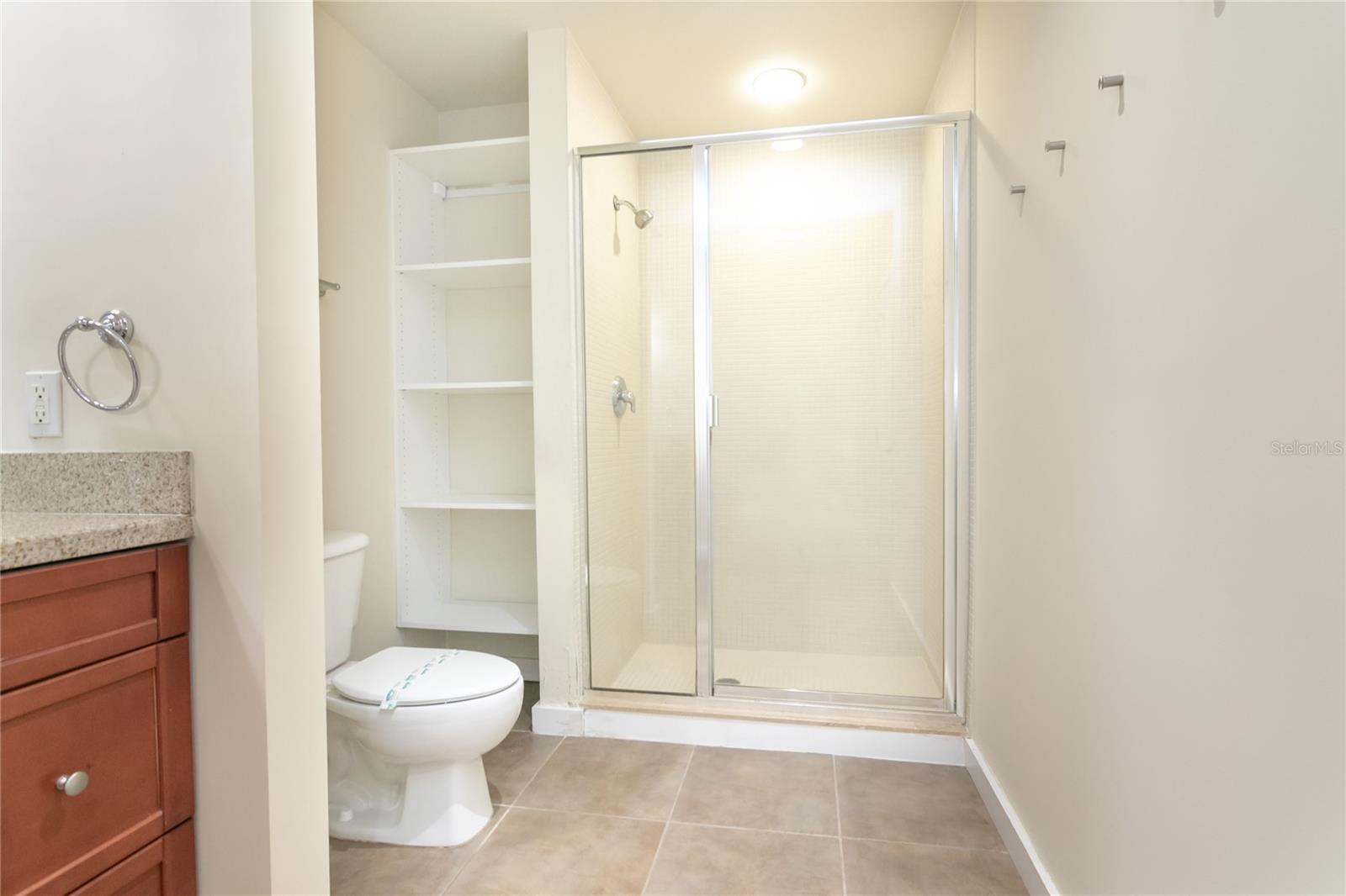 525 E Jackson St #704 Property Photo 19