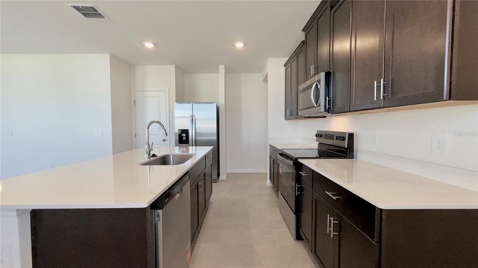 5117 Native Mile Loop Property Photo 3
