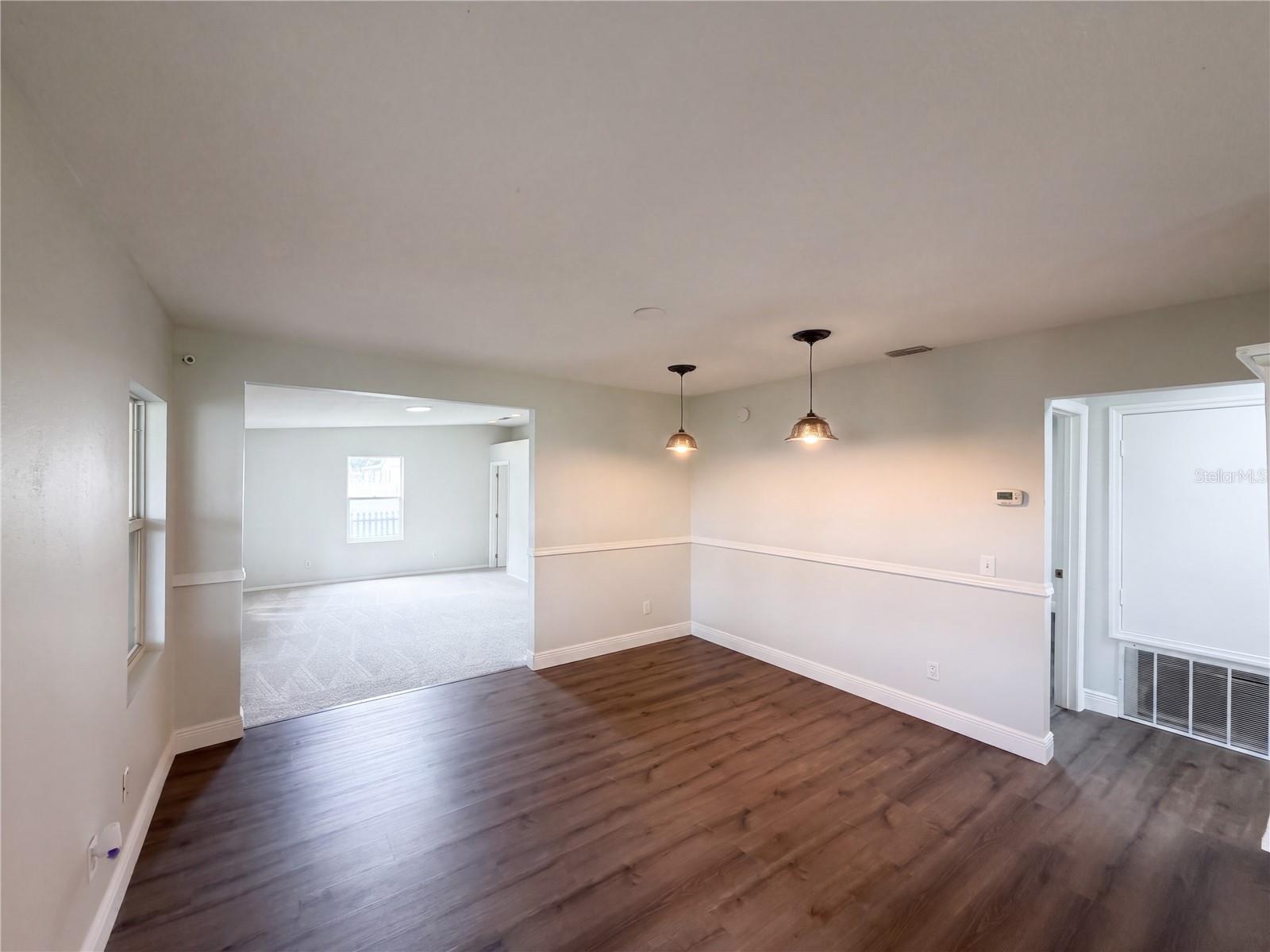 1721 Evergreen St Property Photo 11