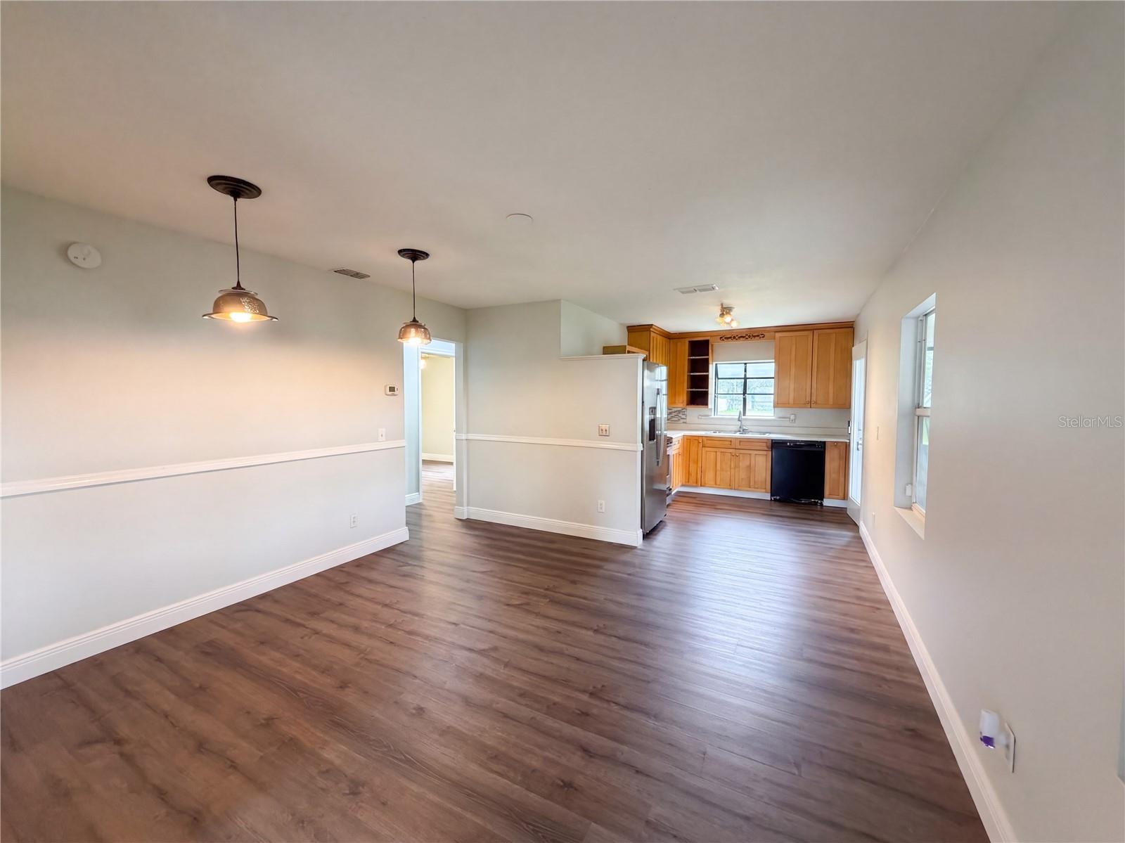 1721 Evergreen St Property Photo 12