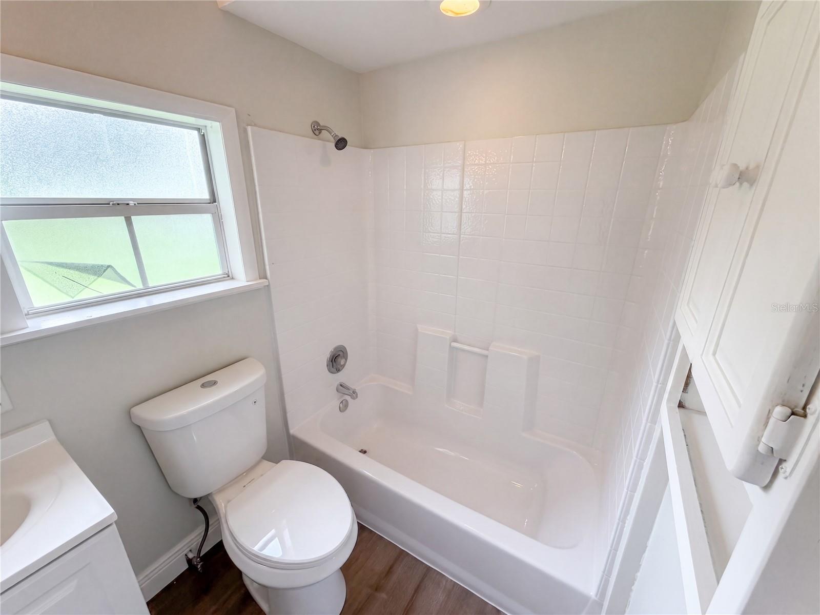 1721 Evergreen St Property Photo 24
