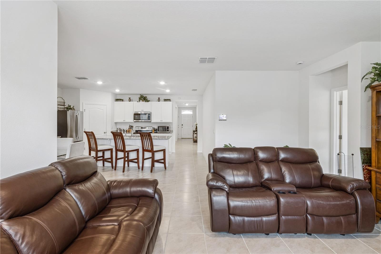 4660 Bernard Blvd Property Photo 10