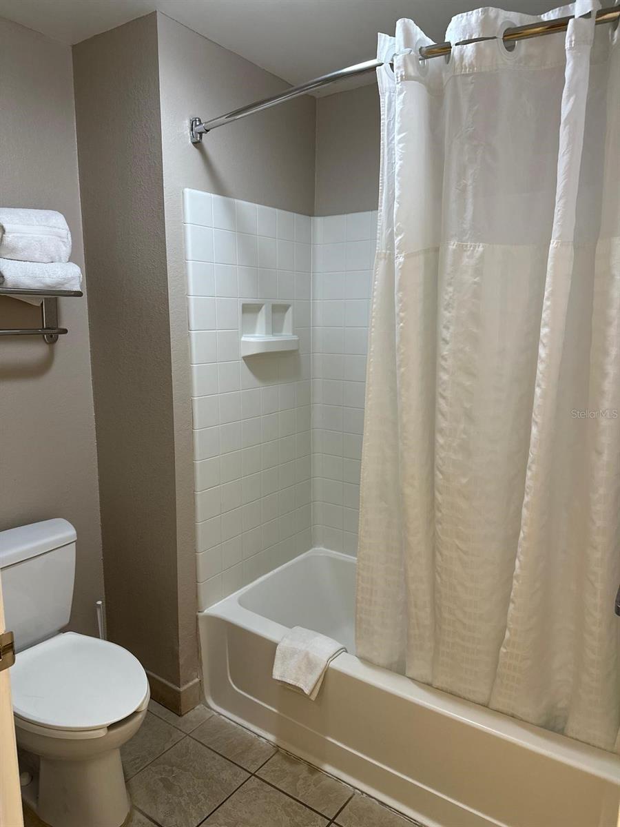 7601 Canada Ave #201 Property Photo 8