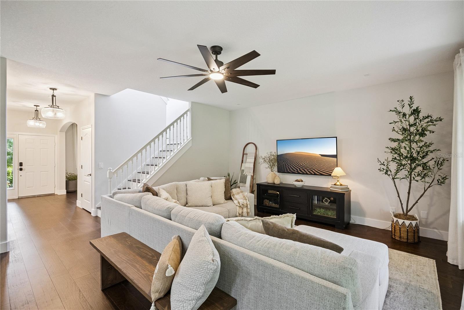 10304 Mallard Landings Way Property Photo 14