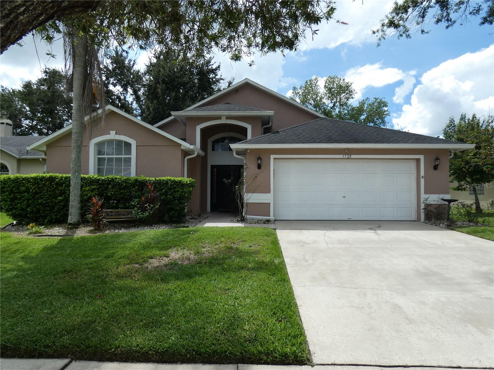 1728 Tealbriar Ave Property Photo 1