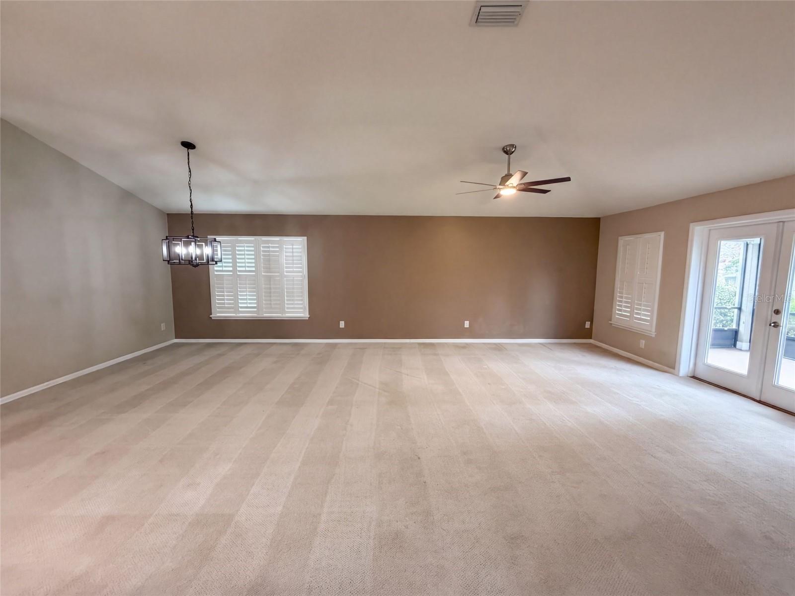 120 Prestwick Grande Dr Property Photo 11