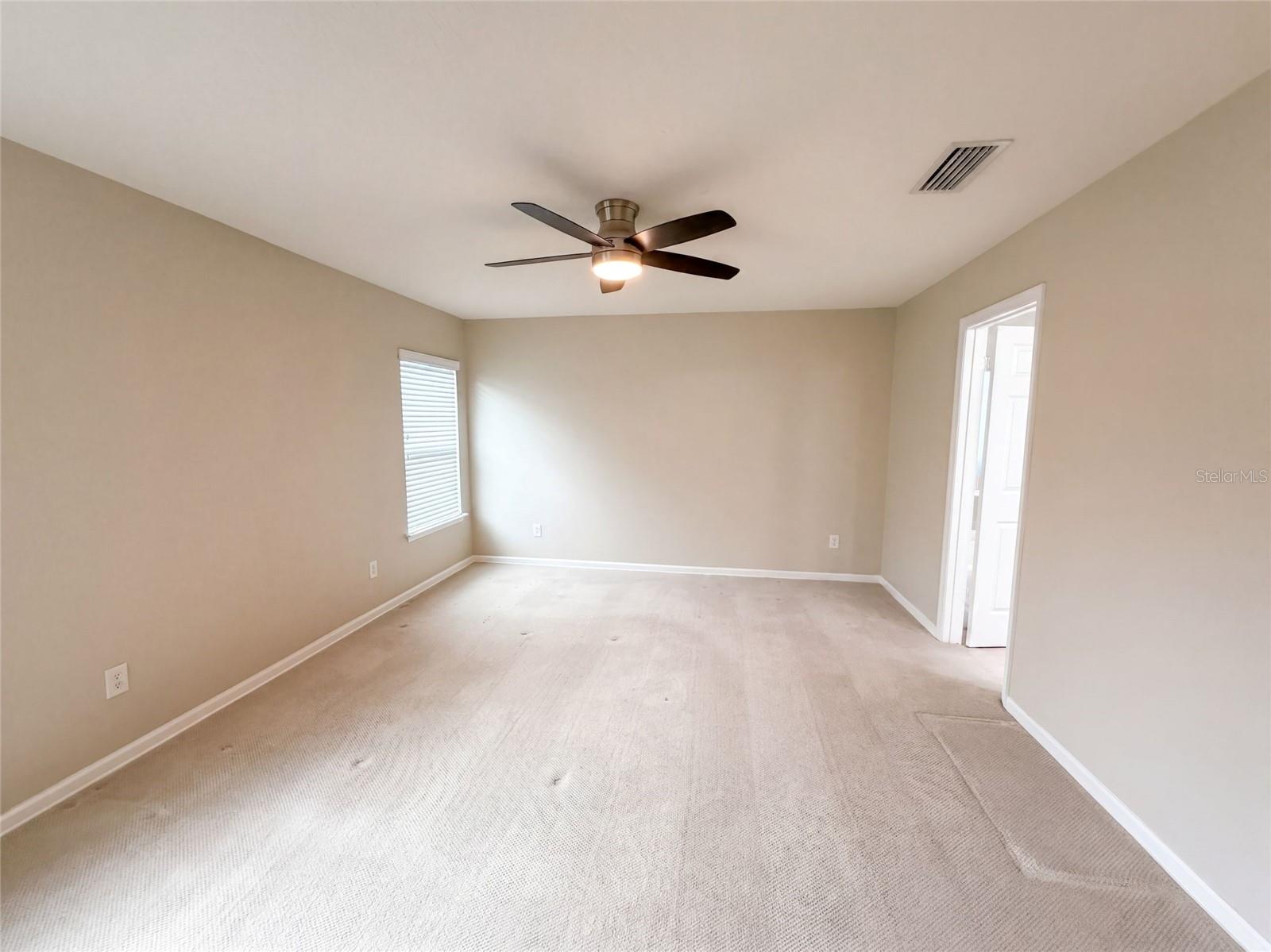 120 Prestwick Grande Dr Property Photo 18