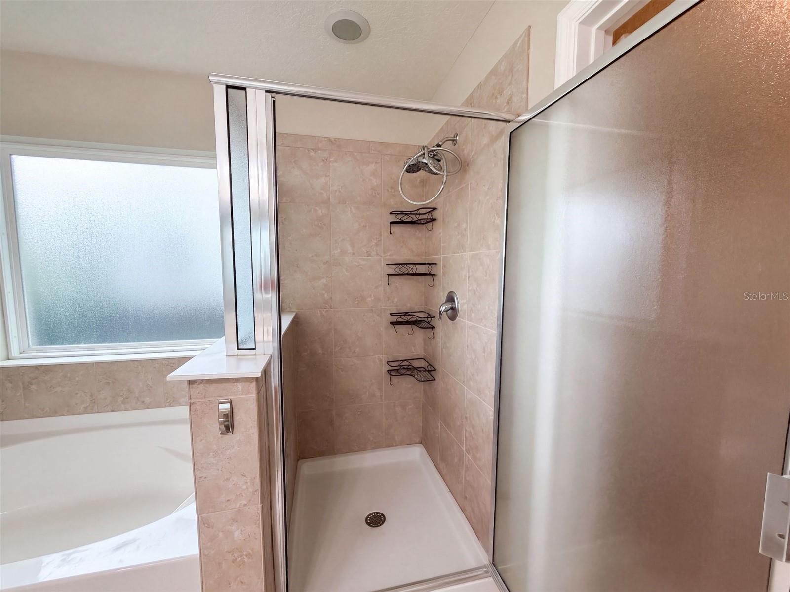 120 Prestwick Grande Dr Property Photo 24