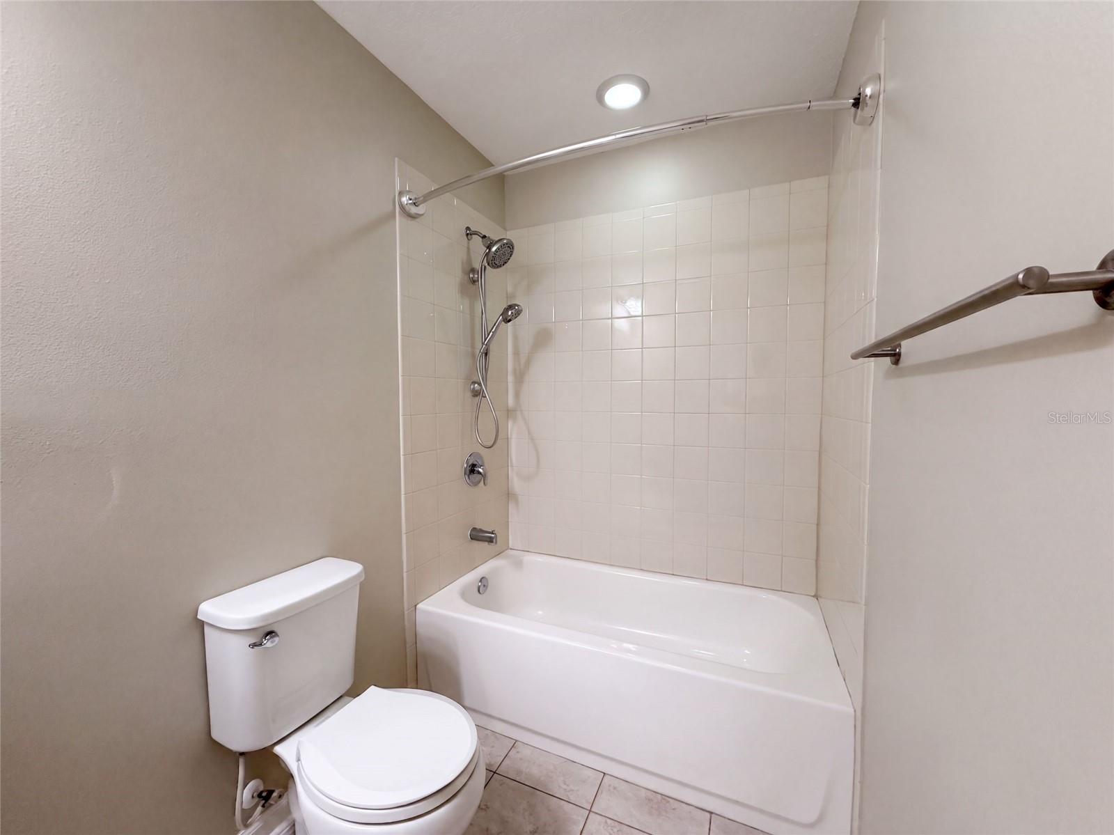 120 Prestwick Grande Dr Property Photo 27