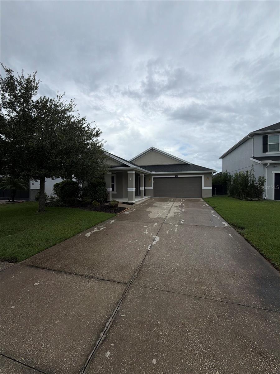 120 Prestwick Grande Dr Property Photo 34